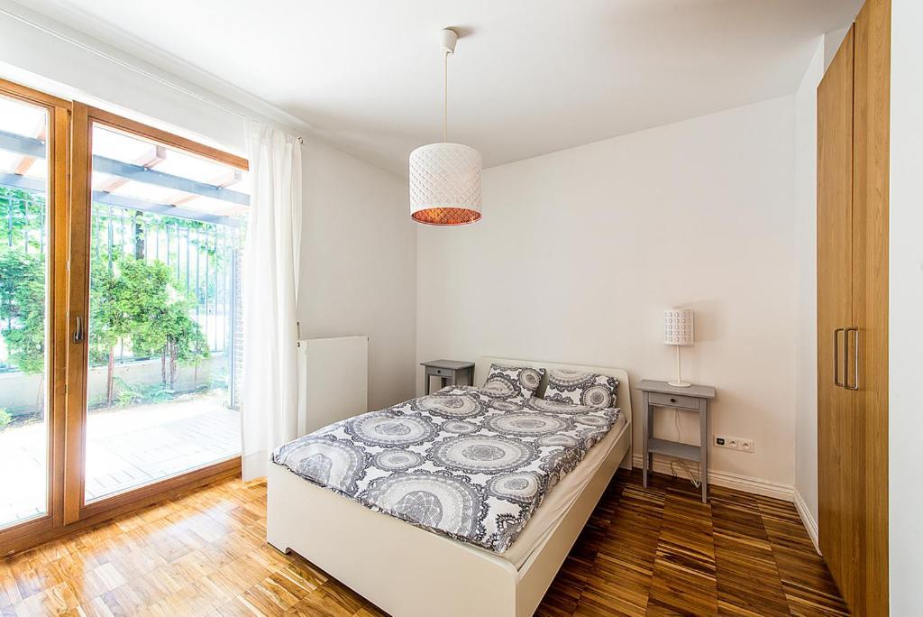 Apartment Powisle With Garage وارسو المظهر الخارجي الصورة